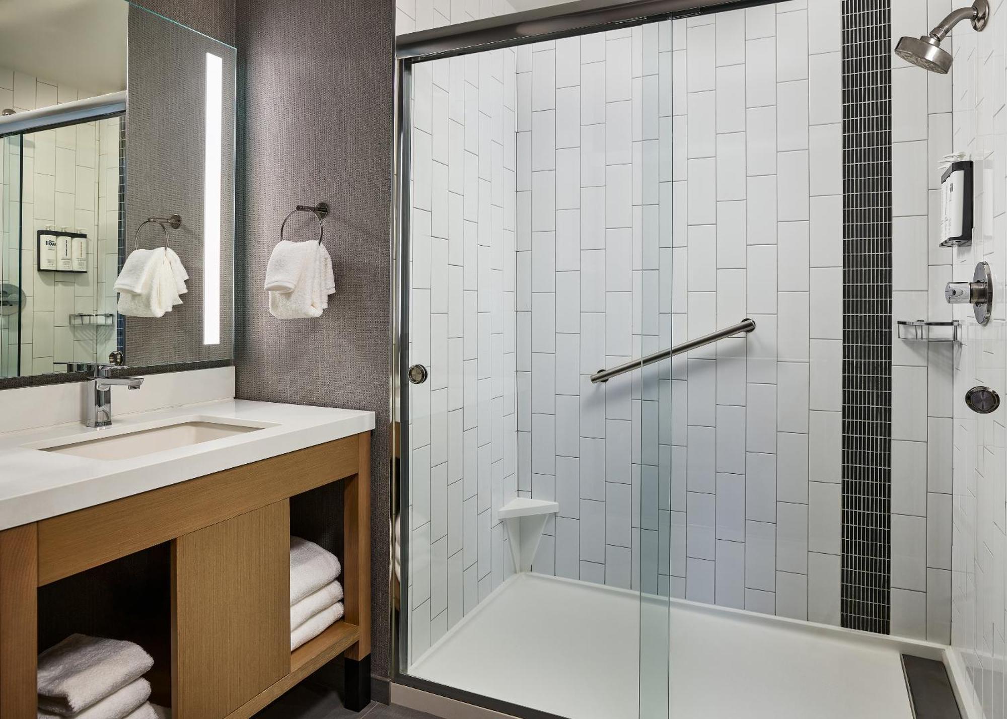 Hyatt Place Pena Station/Denver Airport מראה חיצוני תמונה