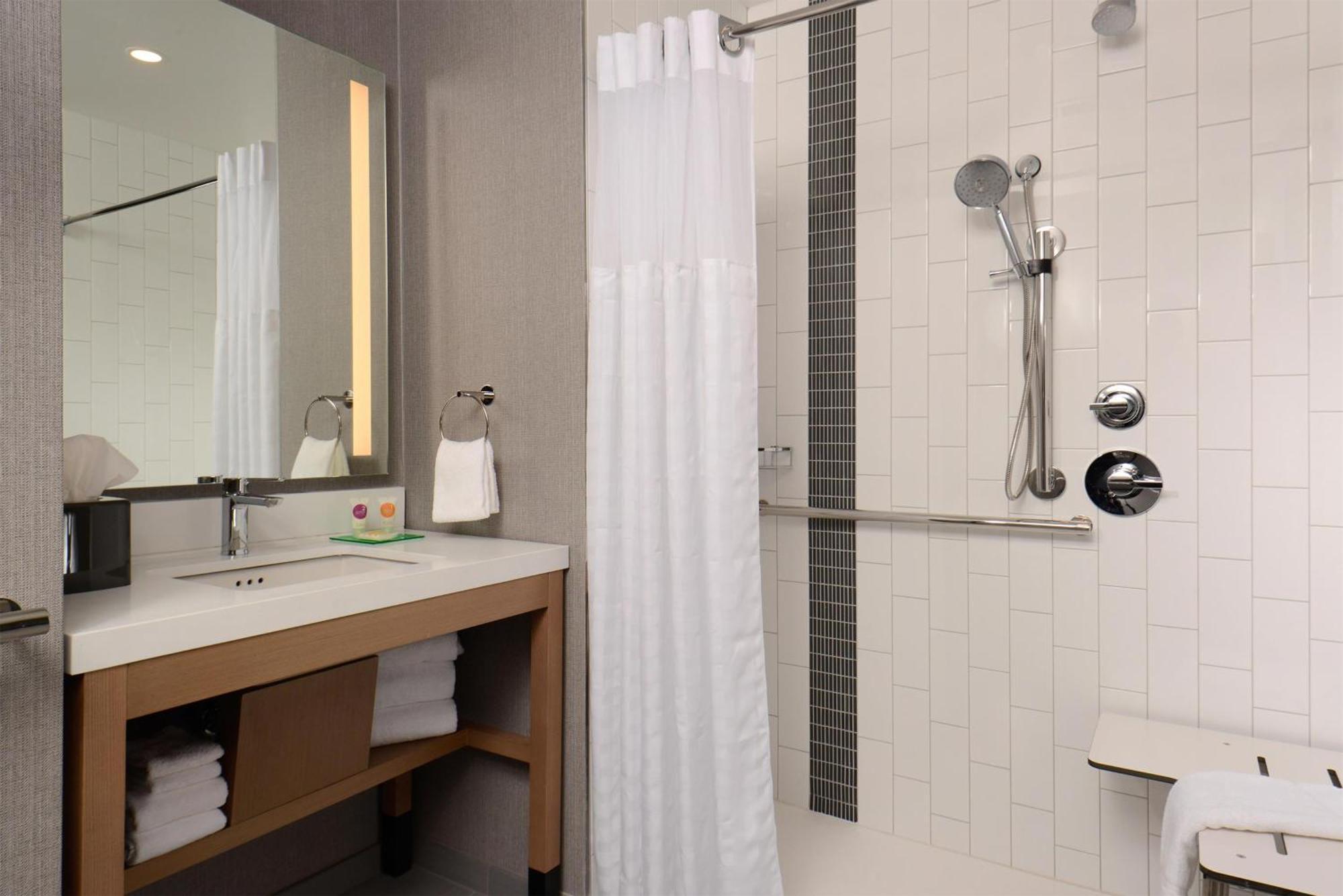 Hyatt Place Pena Station/Denver Airport מראה חיצוני תמונה