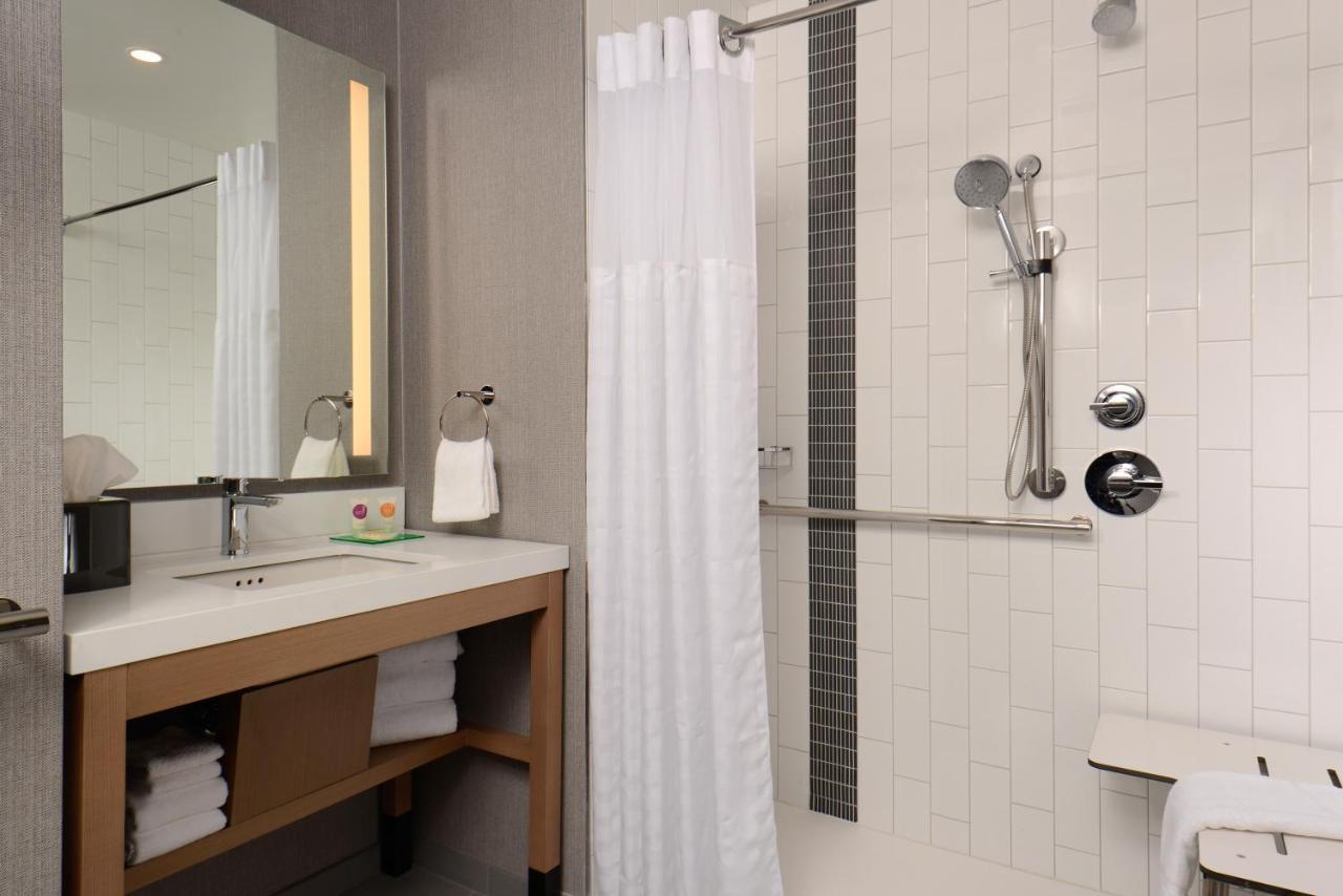 Hyatt Place Pena Station/Denver Airport מראה חיצוני תמונה